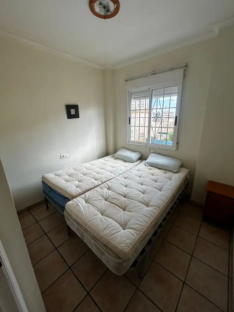 Habitación de Casa o chalet en venta en Torrevieja con Jardín privado, Terraza y Piscina