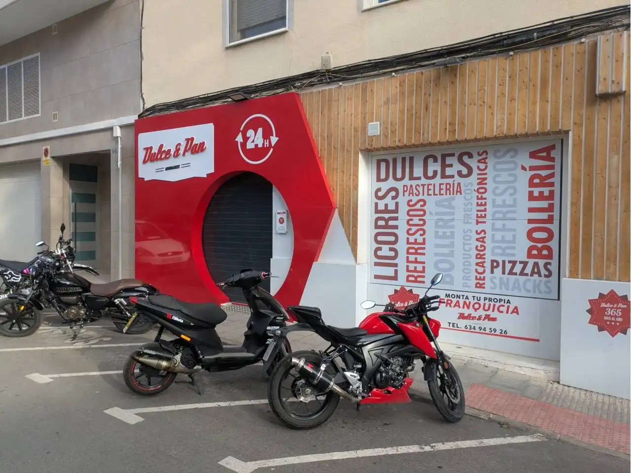 Geschaftsraum zur Miete in Calle Pi i Margall, Plaza Castelar - Mercado Central