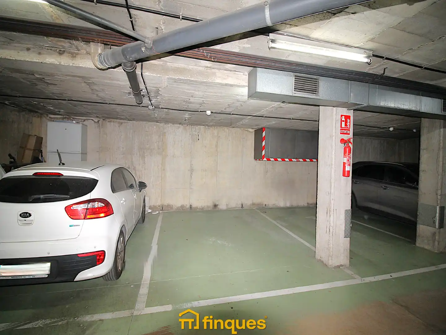 Parking de Piso en venta en Mollet del Vallès con Aire acondicionado, Calefacción y Parquet