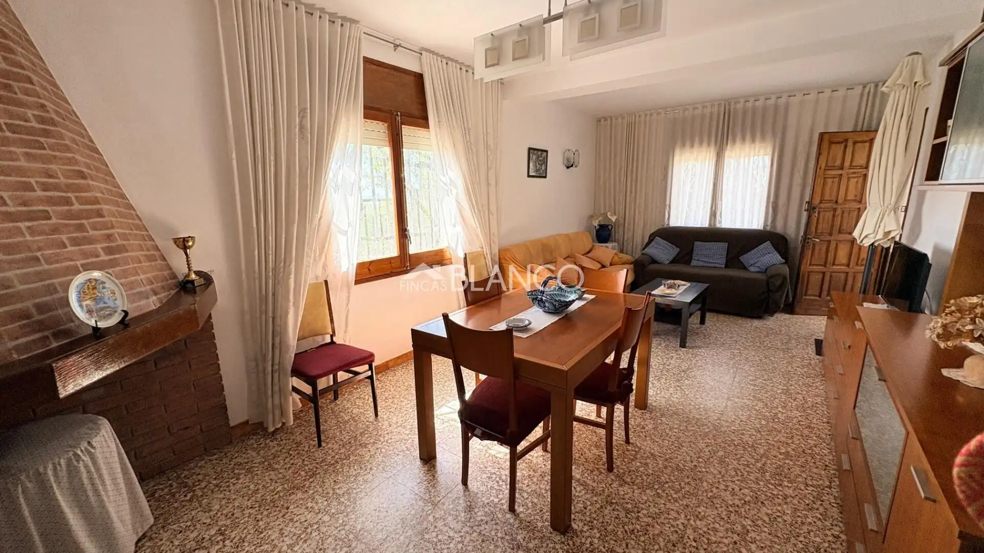 Sala d'estar de Casa o xalet en venda en Piera amb Jardí privat