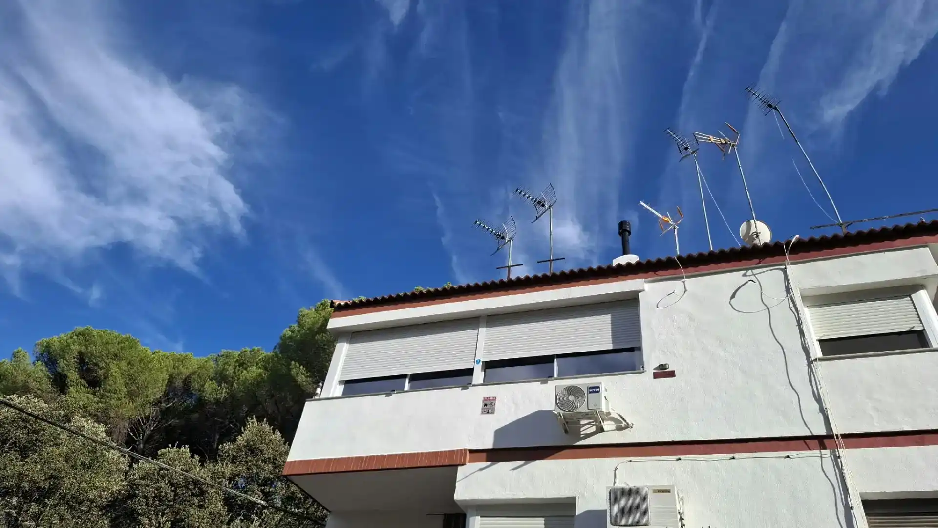 Exterior view of Flat for rent in Espiel  with Air Conditioner, Furnished and Balcony