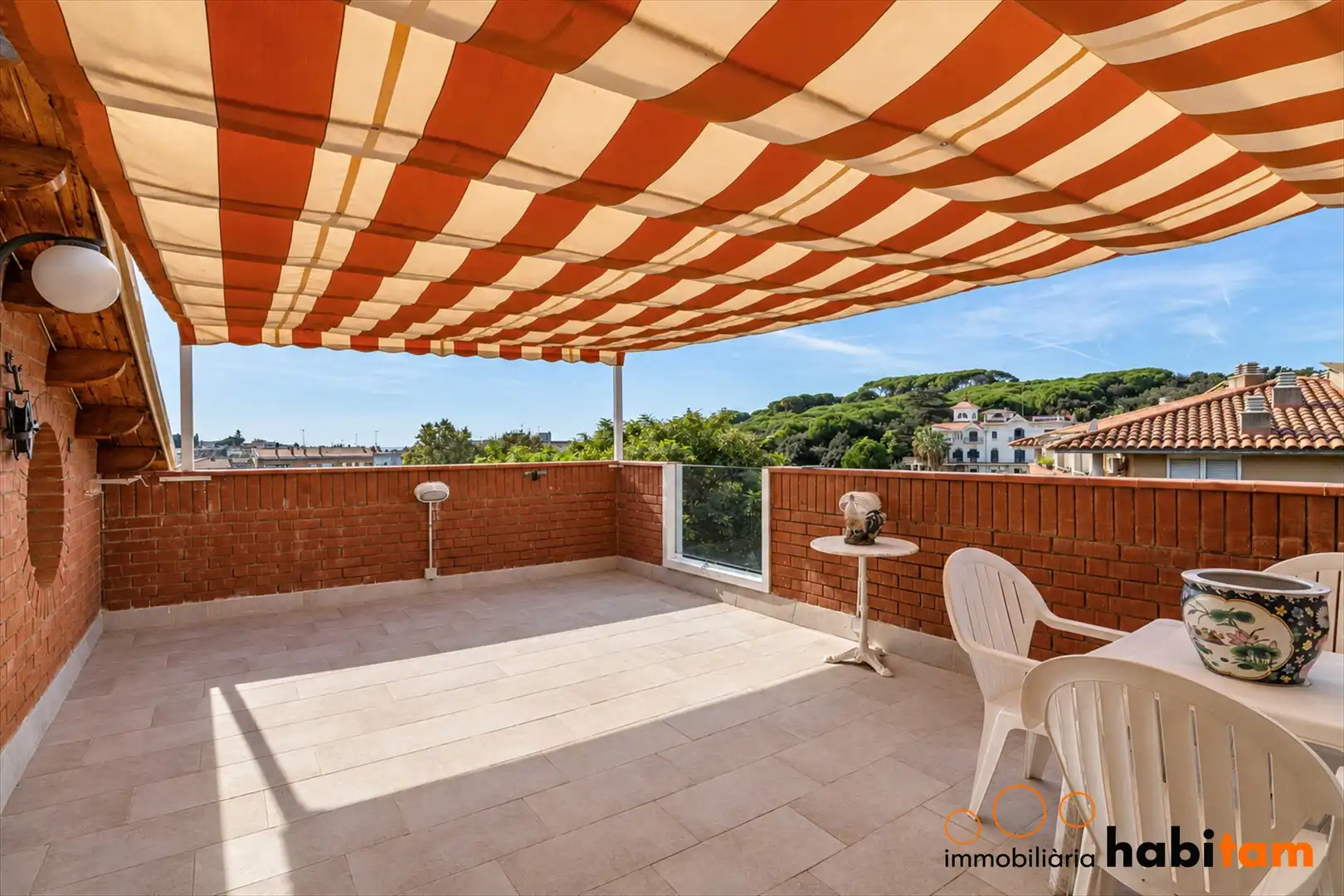 Terrassa de Pis en venda en Canet de Mar, Barcelona