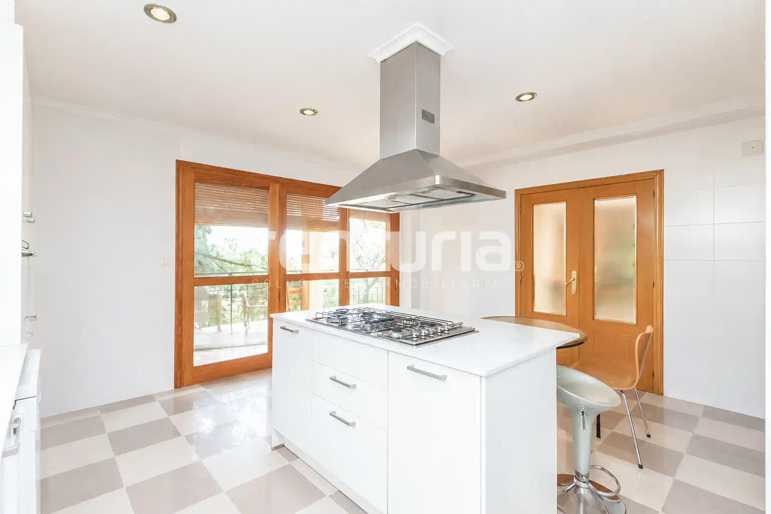 Kitchen of Houses for sale in Sagunto / Sagunt  with Air Conditioner, Heating and Private garden