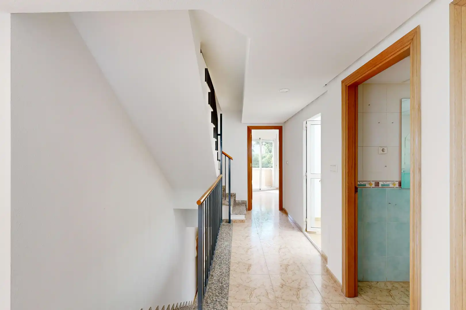 Casa adosada en venta en Murcia con Aire acondicionado, Terraza y Trastero