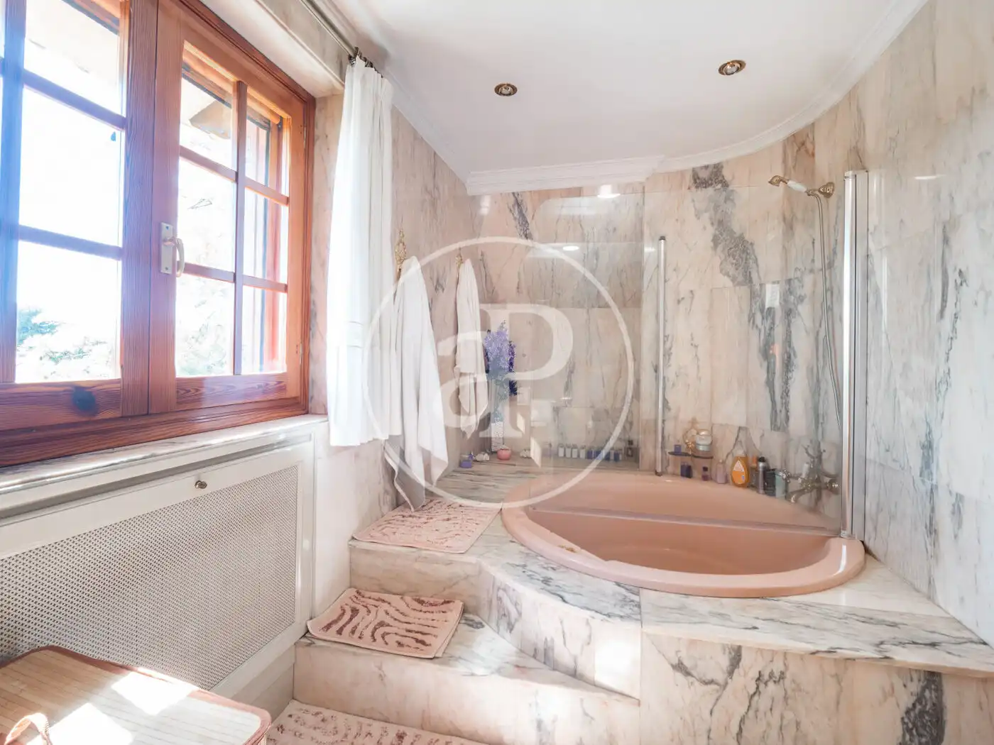 Baño de Casa o chalet en venta en Godella con Aire acondicionado, Calefacción y Jardín privado