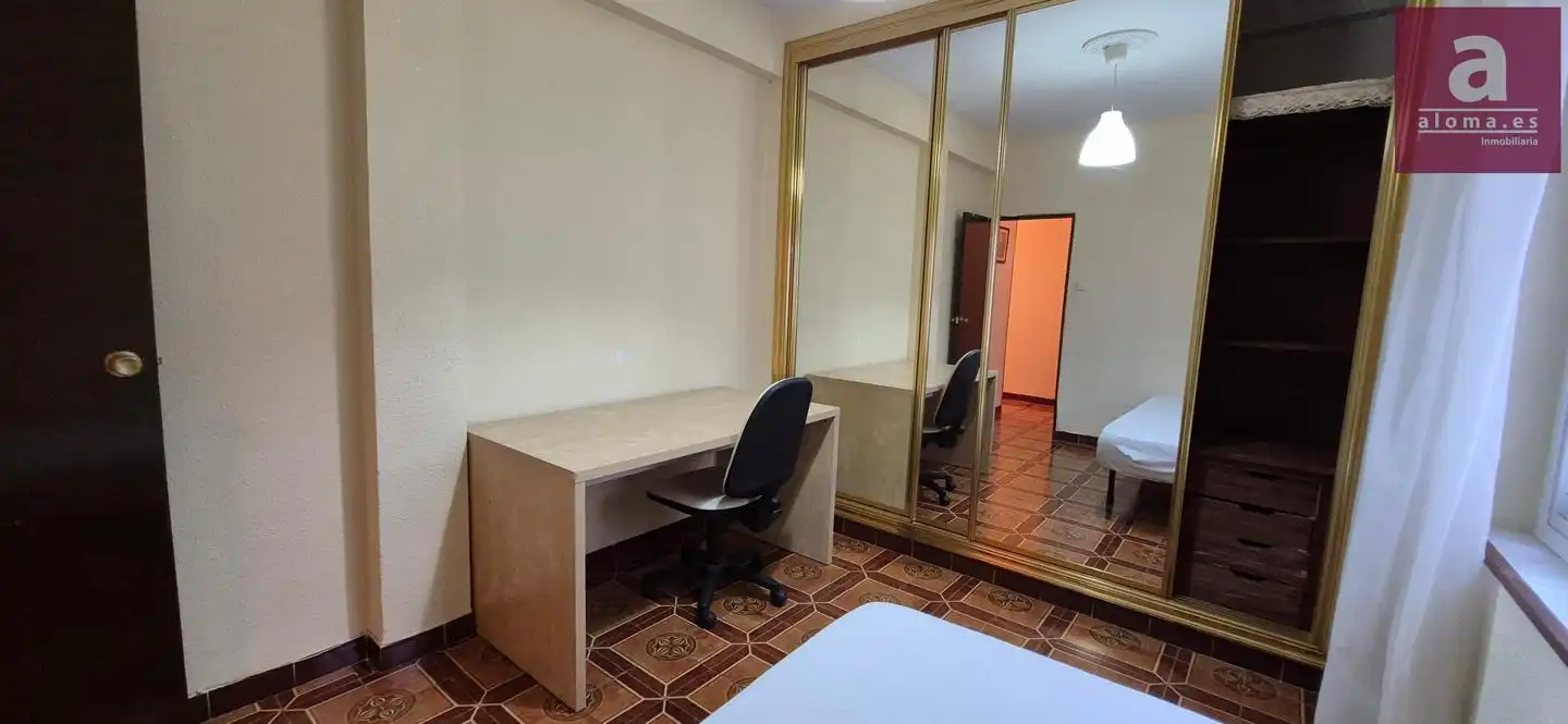 Bedroom of Flat for rent in Cáceres  with Furnished and Balcony