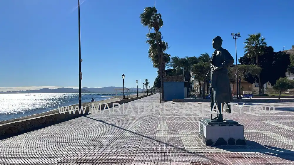 Vista exterior de Piso en venta en Los Alcázares con Aire acondicionado, Terraza y Trastero