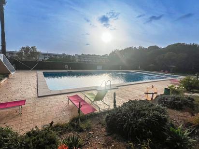 Piscina de Pis en venda en L'Alfàs del Pi amb Terrassa i Piscina comunitària