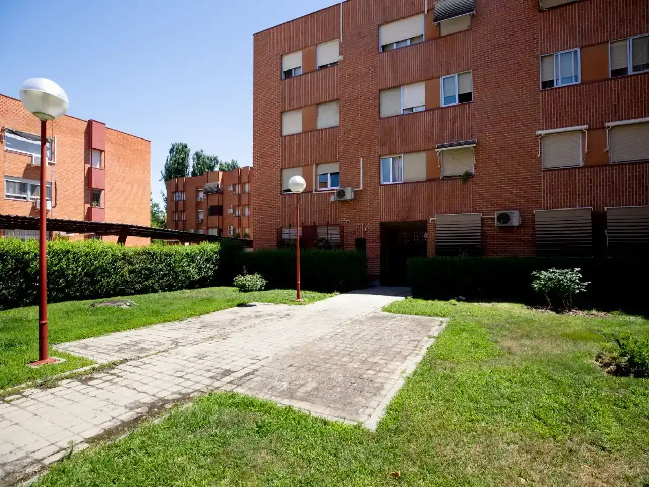 Vista exterior de Piso en venta en Madrid con Aire acondicionado, Jardín privado y Parquet