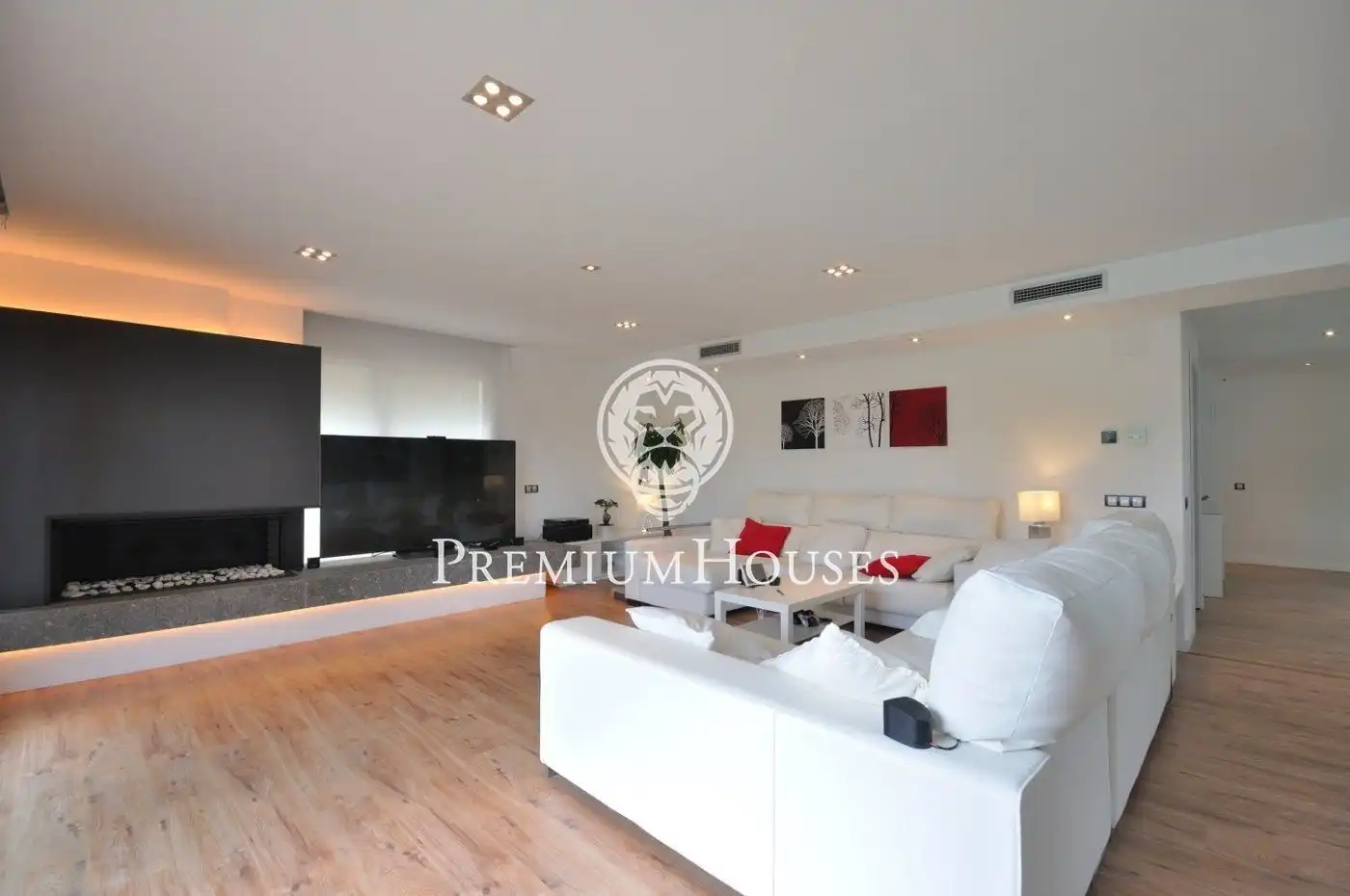 Sala d'estar de Casa o xalet en venda en Vallromanes amb Aire condicionat, Calefacció i Parquet