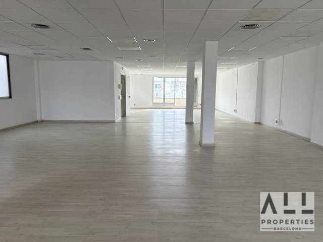 Oficina en Alquiler en Casp en Dreta de l'Eixample