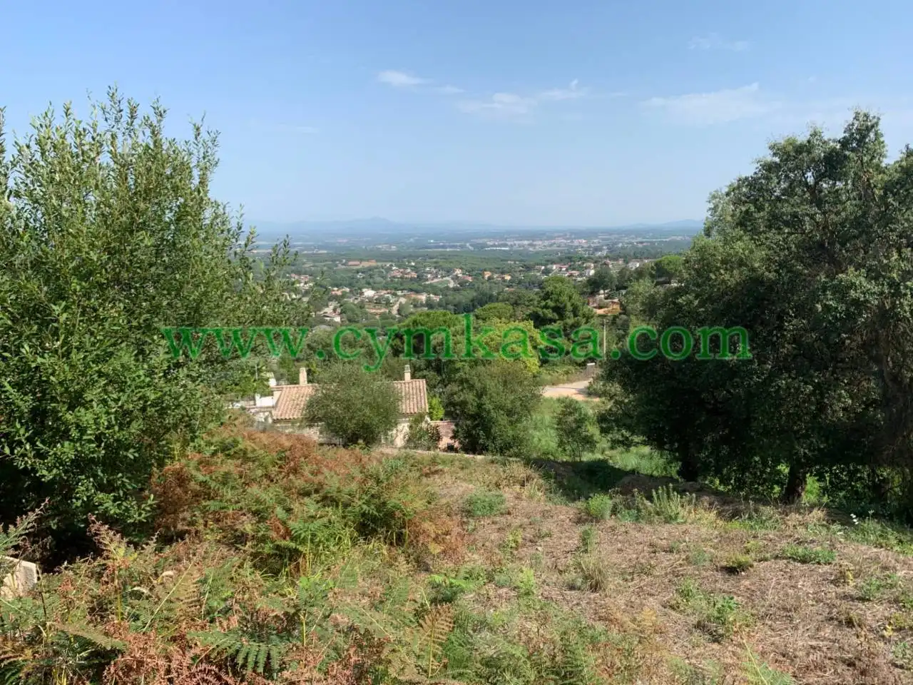 Terreny residencial en venda a Montbarbat