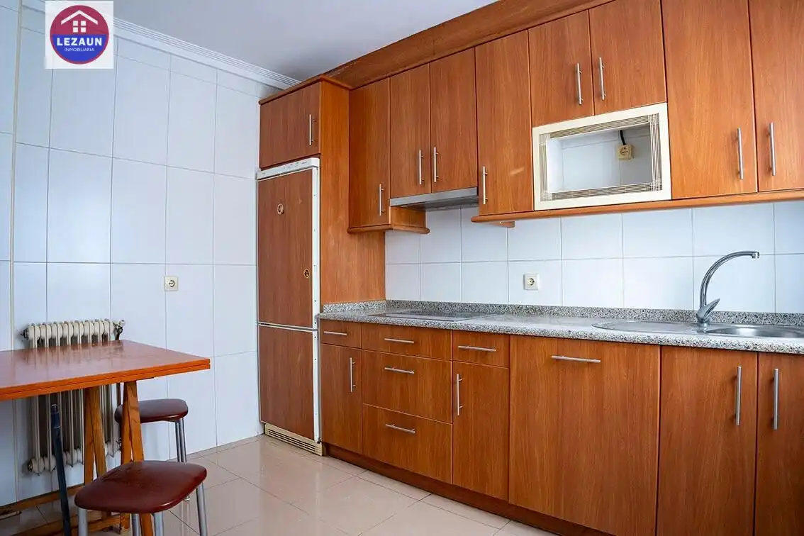 Flat for sale in Calle Irurzun, Peralta / Azkoien