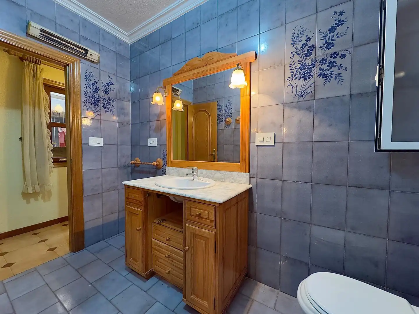 Baño de Planta baja en venta en Aspe con Aire acondicionado, Calefacción y Trastero