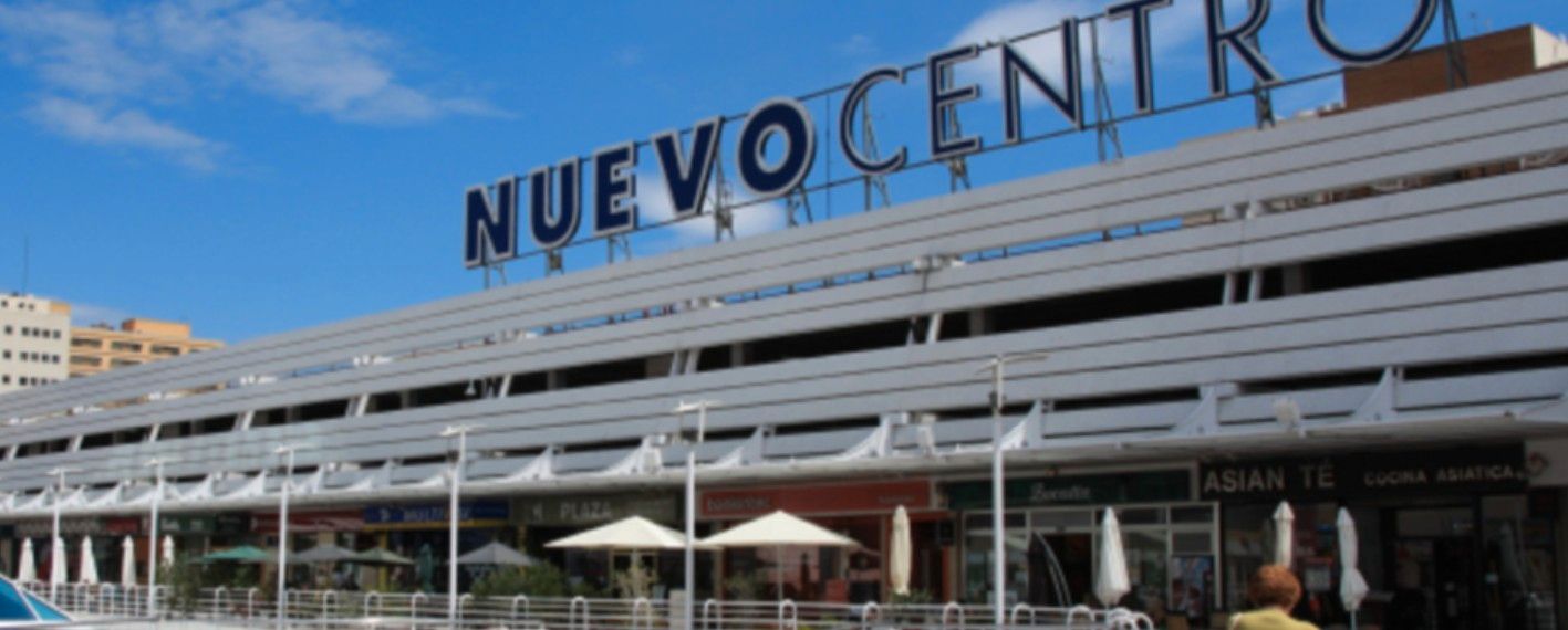 Vista exterior de Local en venda en  Valencia Capital