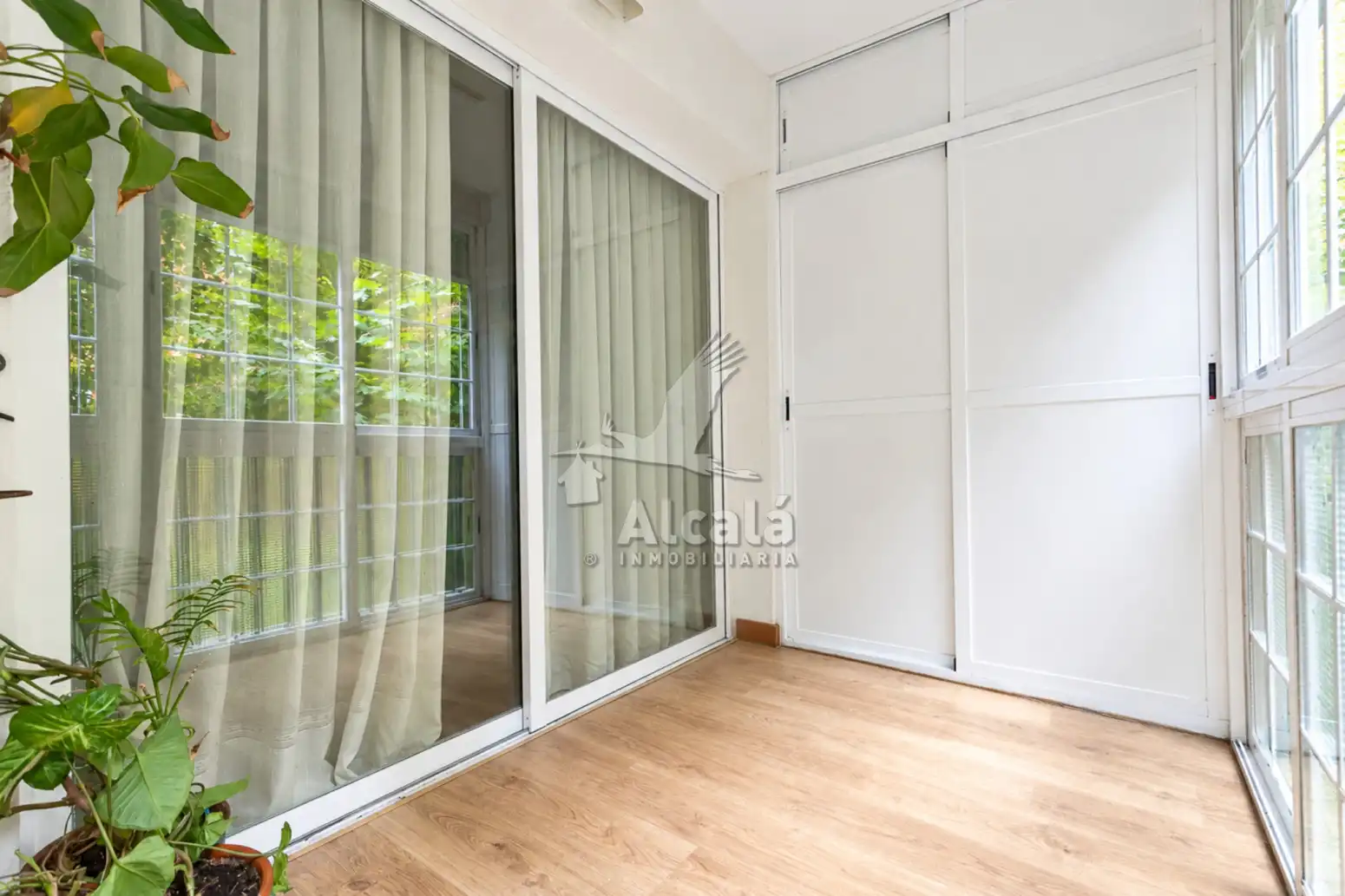 Bedroom of Flat for sale in Venecia - Nueva Alcalá