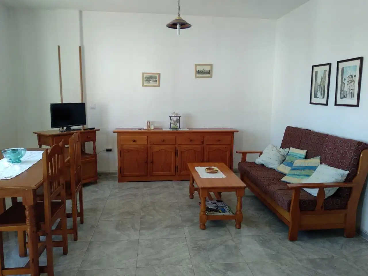 Sala d'estar de Apartament de lloguer en Isla Cristina amb Aire condicionat, Terrassa i Moblat