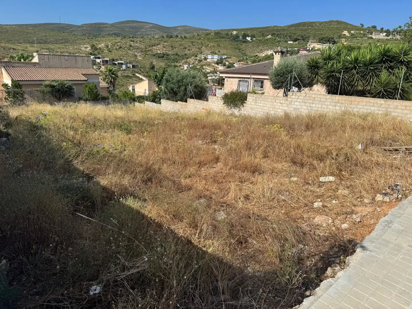 Terreno residencial en venta en Montroi / Montroy, imagen 2
