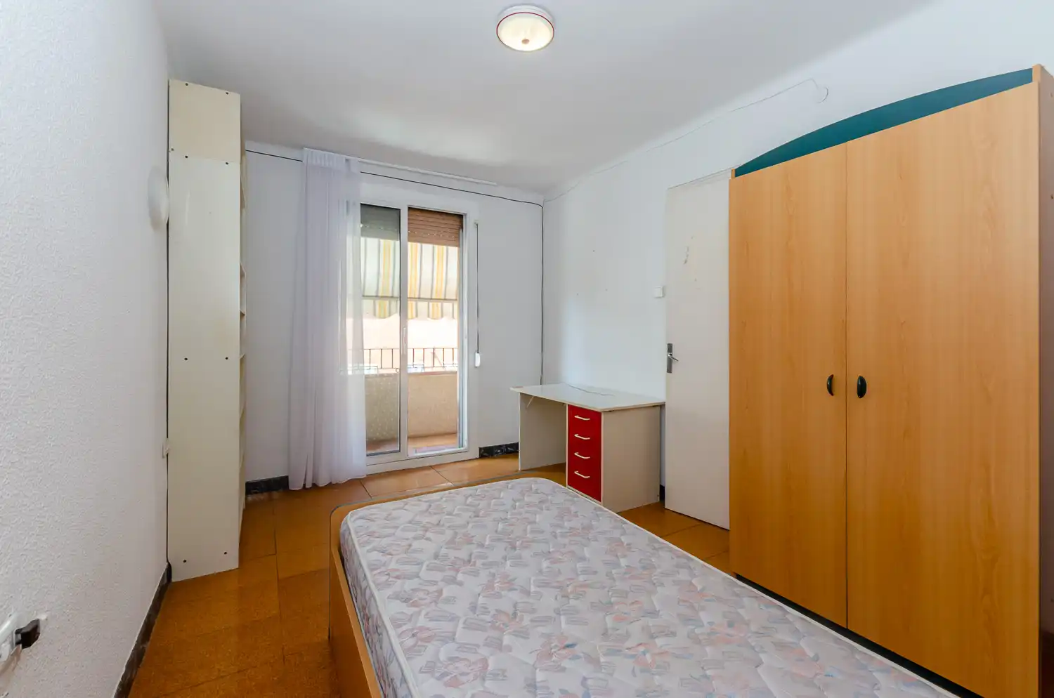 Dormitori de Pis en venda en L'Hospitalet de Llobregat amb Balcó