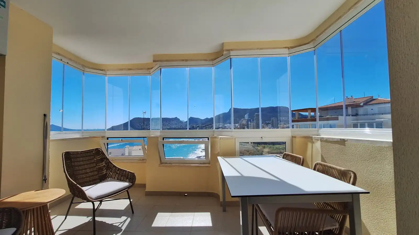 Dining room of Apartments for sale in Calpe / Calp  with Air Conditioner, Terrace and Swimming Pool