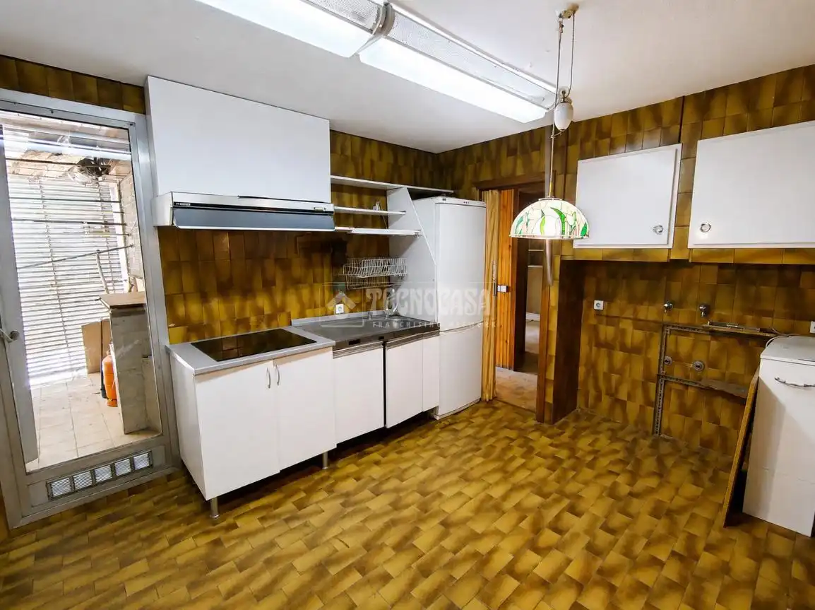 Cocina de Piso en venta en Madrid con Calefacción