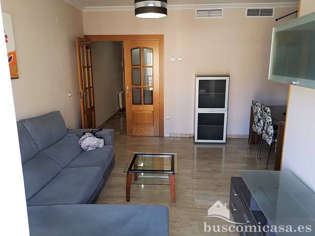 Piso en Alquiler en Martínez De La Rosa en Linarejos