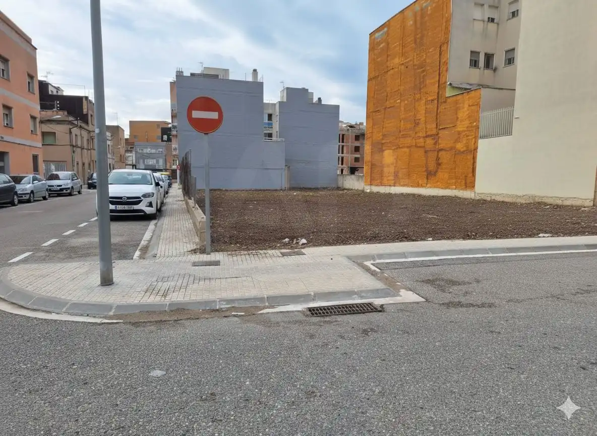 Terrenys i solars en venda a Carrer de Barcelona 5, imagen 2