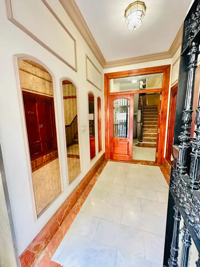 Study for rent in Granada  with Air Conditioner, Heating and Parquet flooring