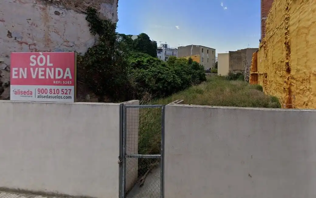 Terreno residencial en venta en calle Muralla, imagen 3