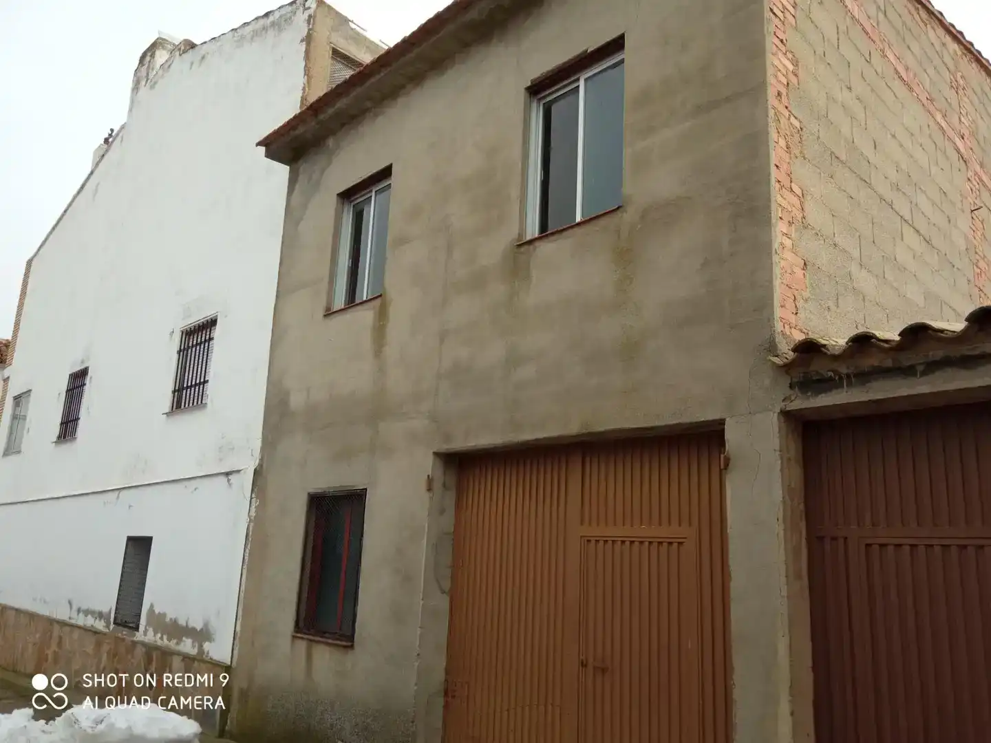 Außenansicht von Garage zum Verkauf in Talayuelas