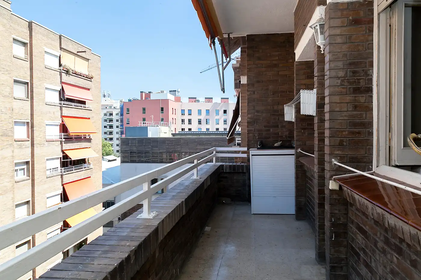 Terraza de Piso en venta en Barcelona con Balcón y Alarma