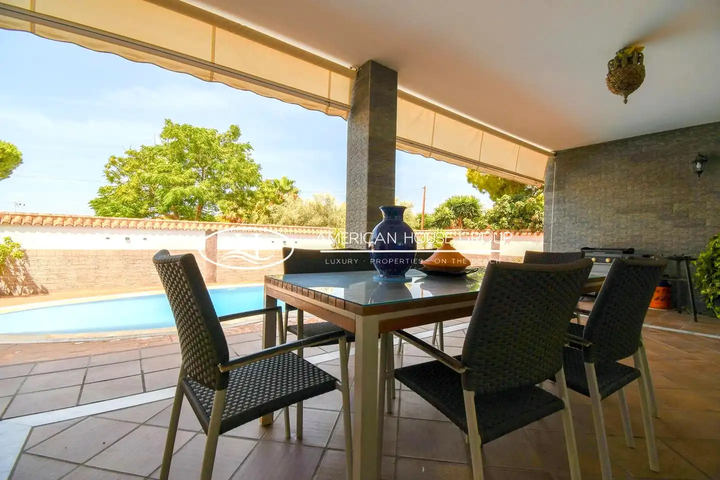 Terrace of Houses for sale in Chiclana de la Frontera  with Air Conditioner, Heating and Private garden