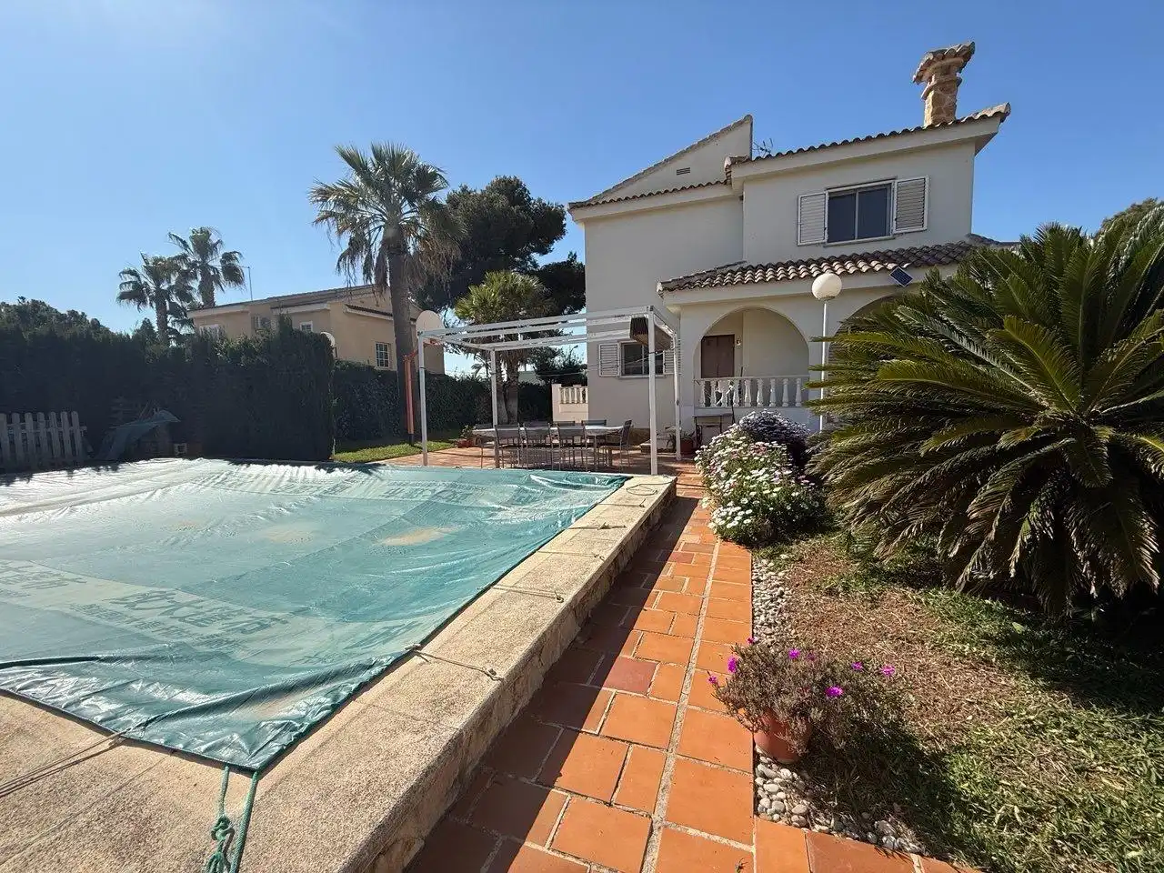 Piscina de Casa o chalet en venta en L'Eliana con Aire acondicionado, Calefacción y Jardín privado