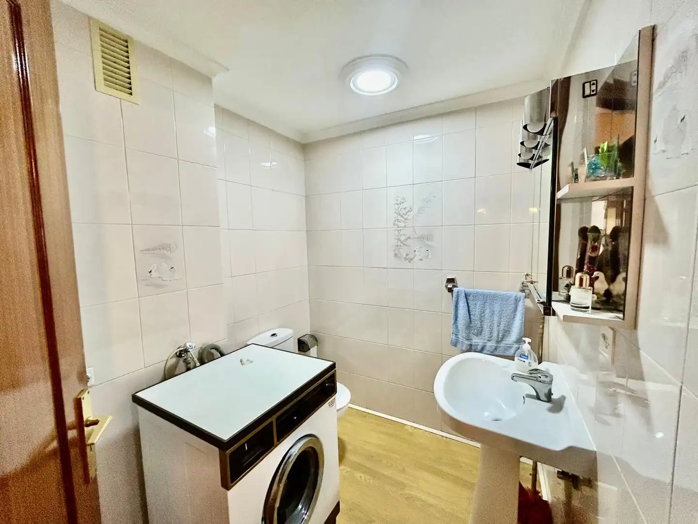 Bathroom of Flat for sale in La Bañeza   with Heating and Terrace