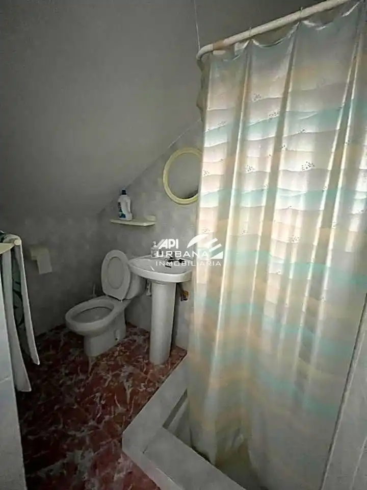 Bany de Casa o xalet en venda en Lucena amb Aire condicionat, Terrassa i Traster
