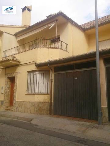 Casa adosada en Venta en Calle PILOTA en Novelé  / Novetlè