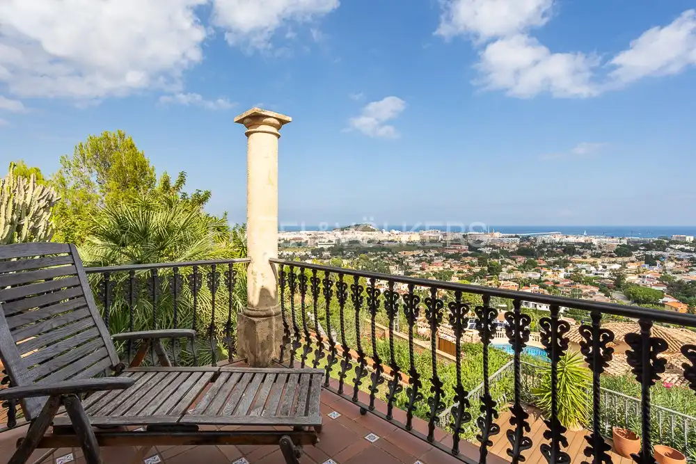 Vista exterior de Casa o xalet de lloguer en Dénia amb Aire condicionat, Calefacció i Jardí privat