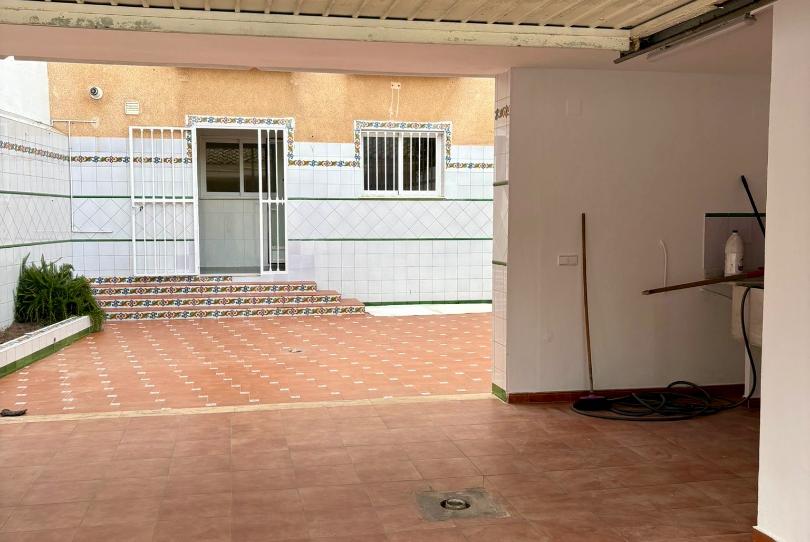 Foto 1 de Casa o chalet de alquiler en Pinedo, Valencia