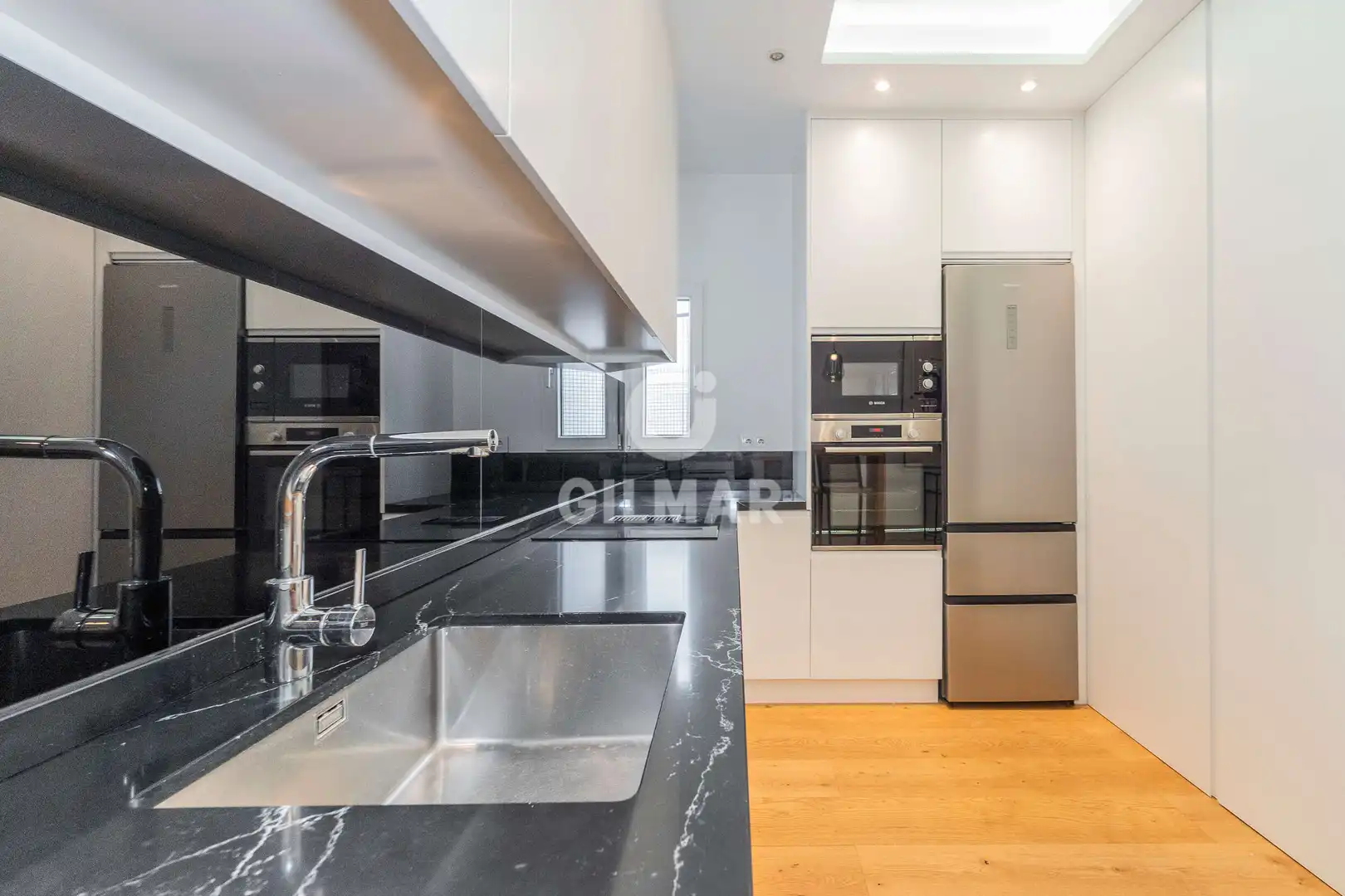 Cocina de Piso en venta en Madrid con Calefacción y Trastero
