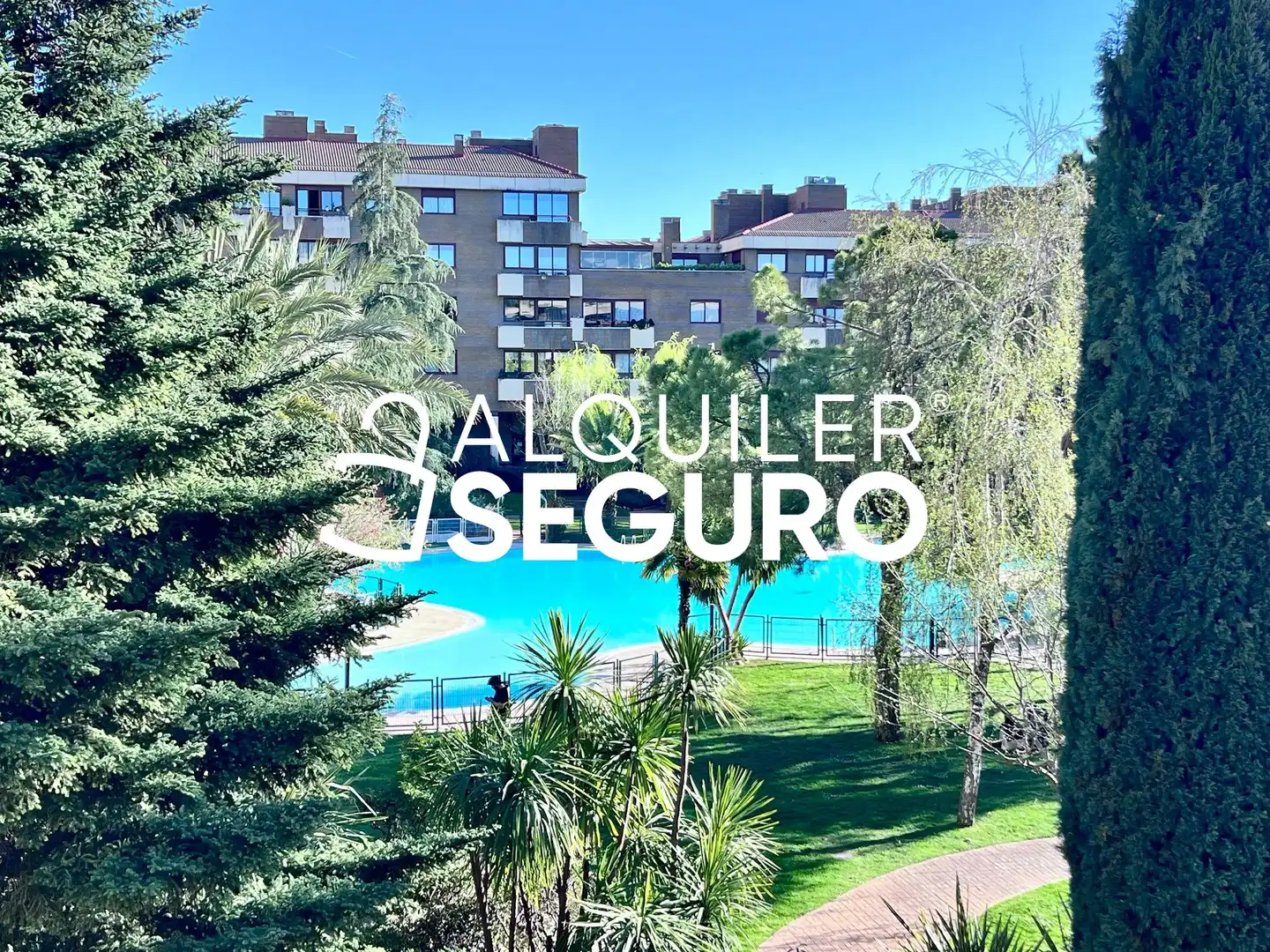 Vista exterior de Piso de alquiler en Madrid con Aire acondicionado, Calefacción y Terraza