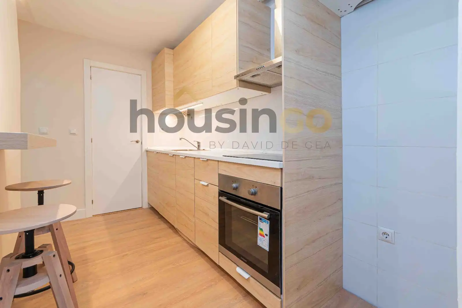 Kitchen of Flat for sale in Madrid  with Heating, Parquet flooring and Terrace