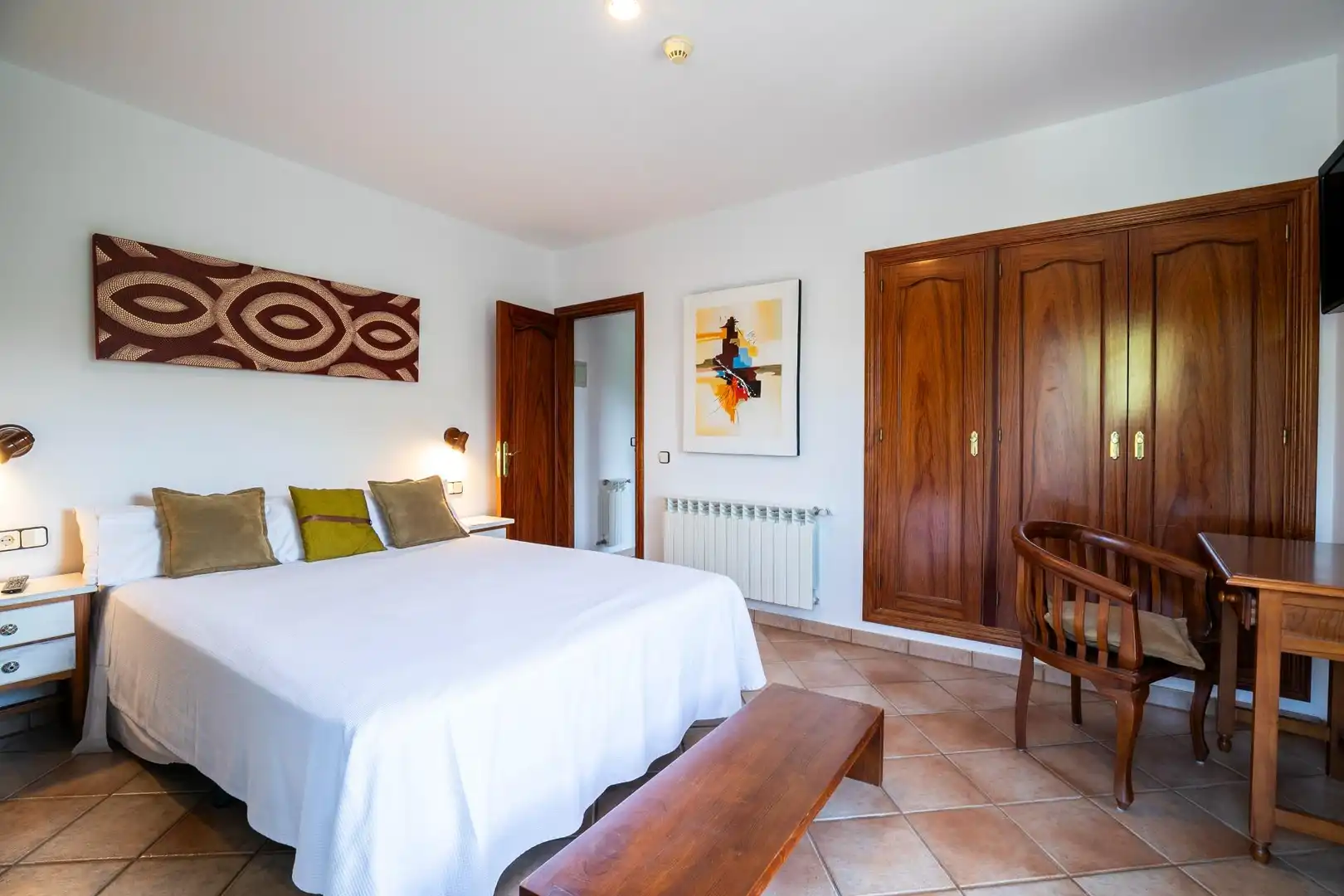 Dormitori de Casa o xalet en venda en Boltaña amb Calefacció, Terrassa i Moblat
