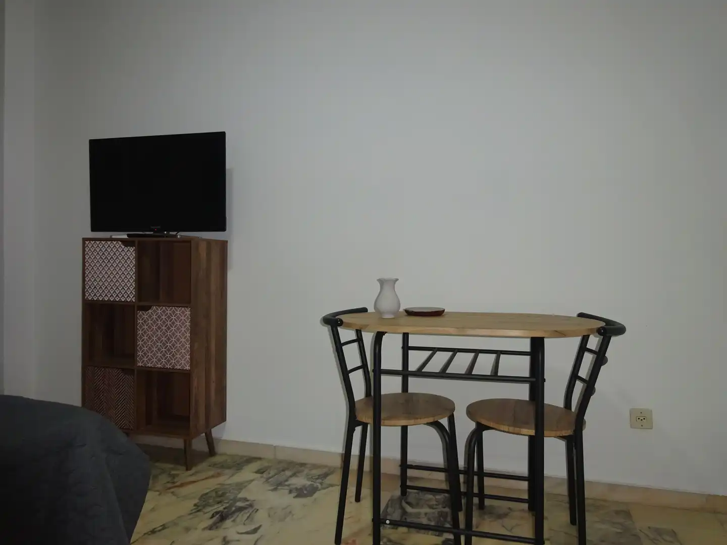 Bedroom of Study for rent in Sevilla  with Air Conditioner, Heating and Washing machine