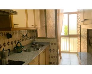 Kitchen of Flat to rent in  Granada Capital