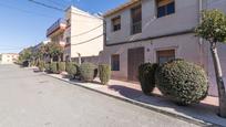 Vista exterior de Casa o xalet en venda en Algueña amb Calefacció, Terrassa i Traster