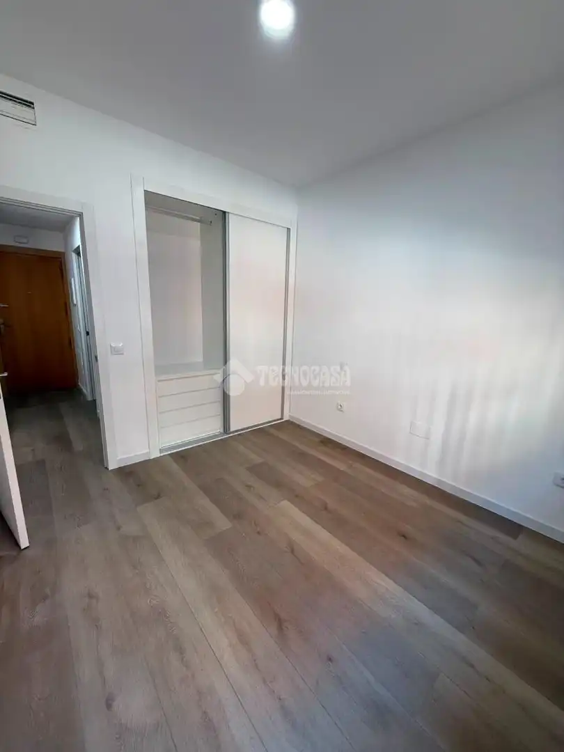 Habitación de Piso de alquiler en Madrid con Aire acondicionado, Calefacción y Trastero