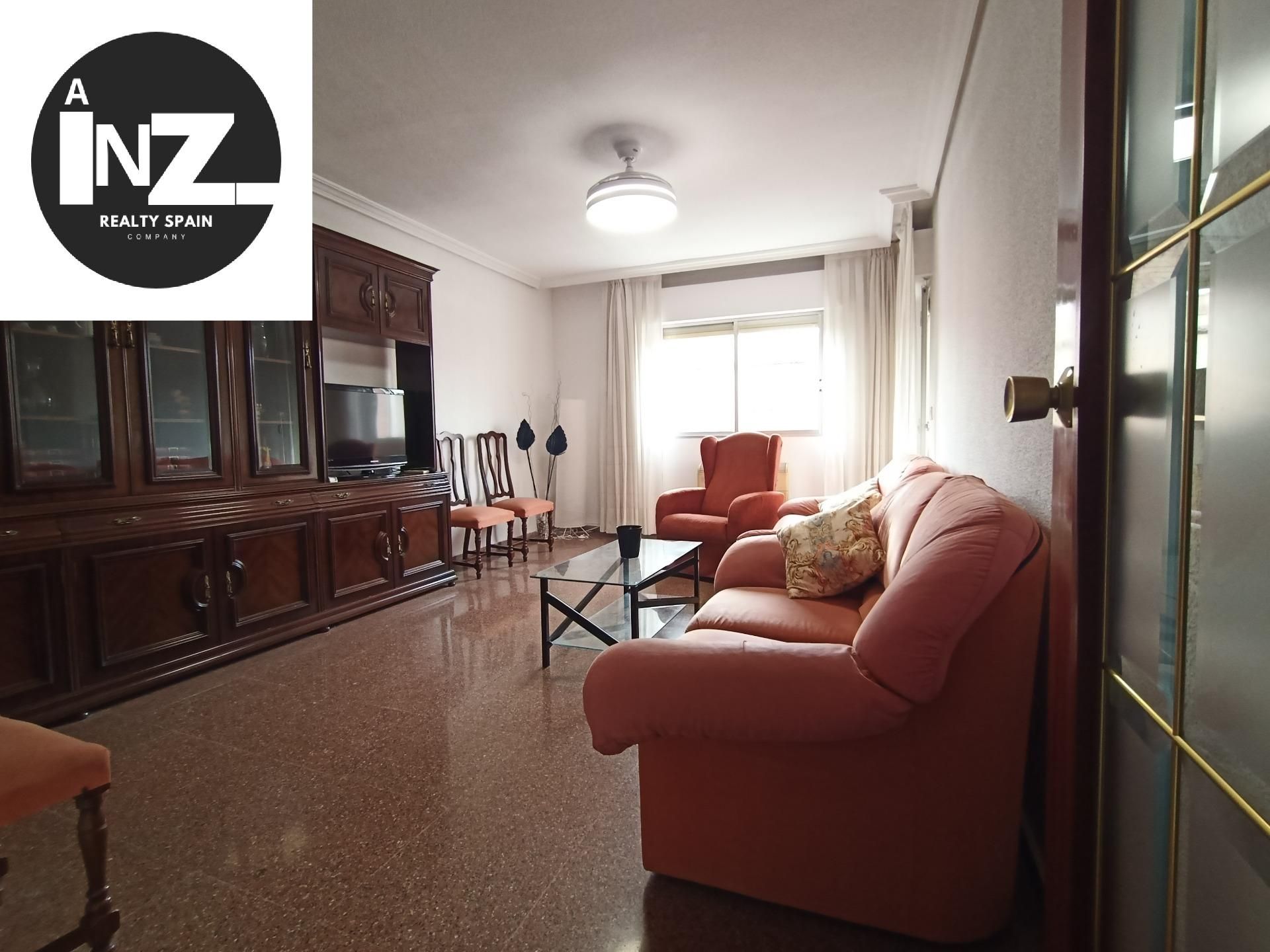 Sala de estar de Piso en venta en  Murcia Capital con Terraza, Trastero y Balcón