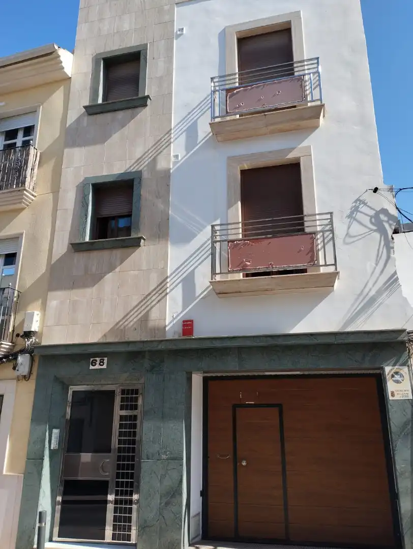 Vista exterior de Piso en venta en Lucena con Amueblado