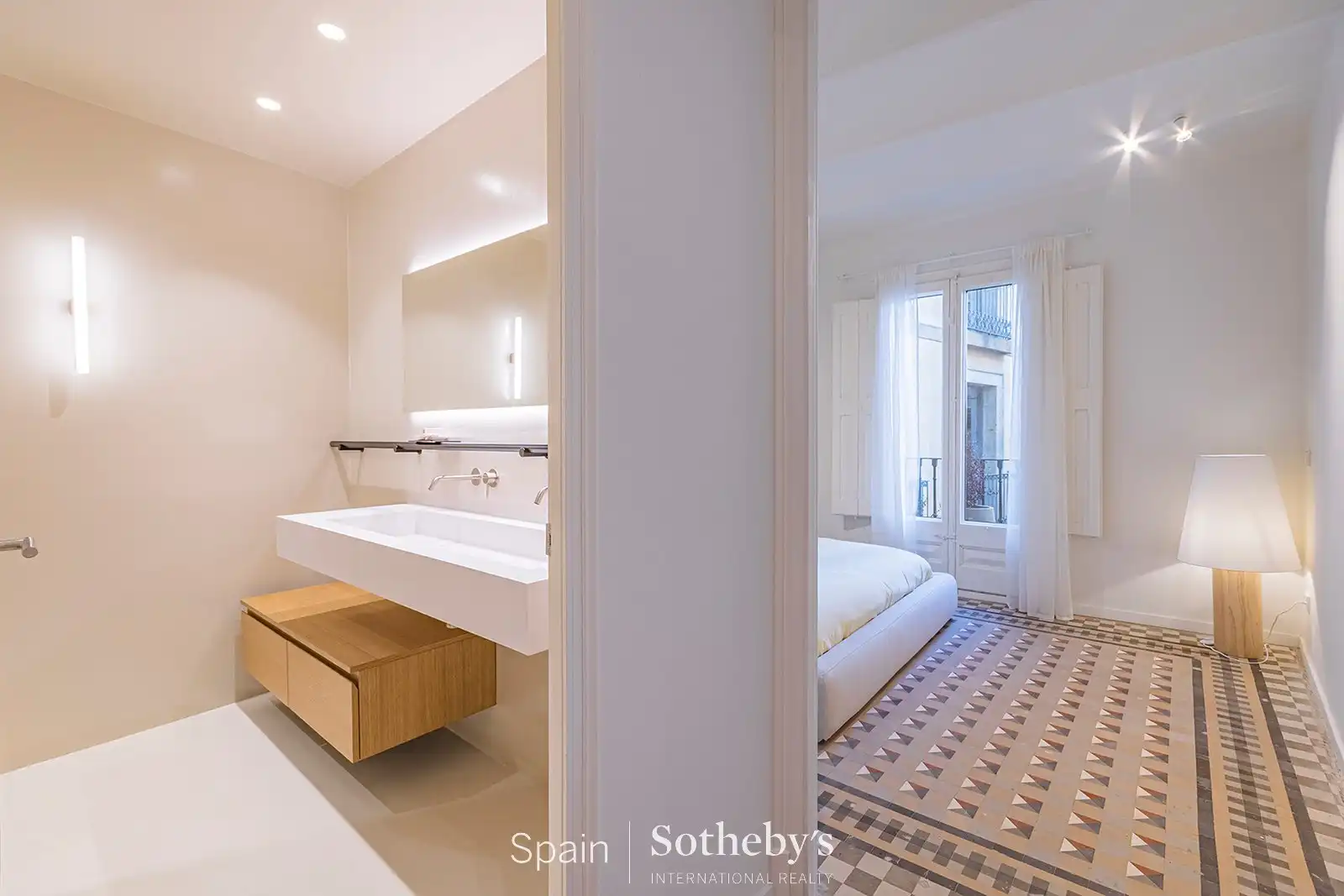 Bedroom of Apartments for sale in Barcelona  with Air Conditioner and Heating