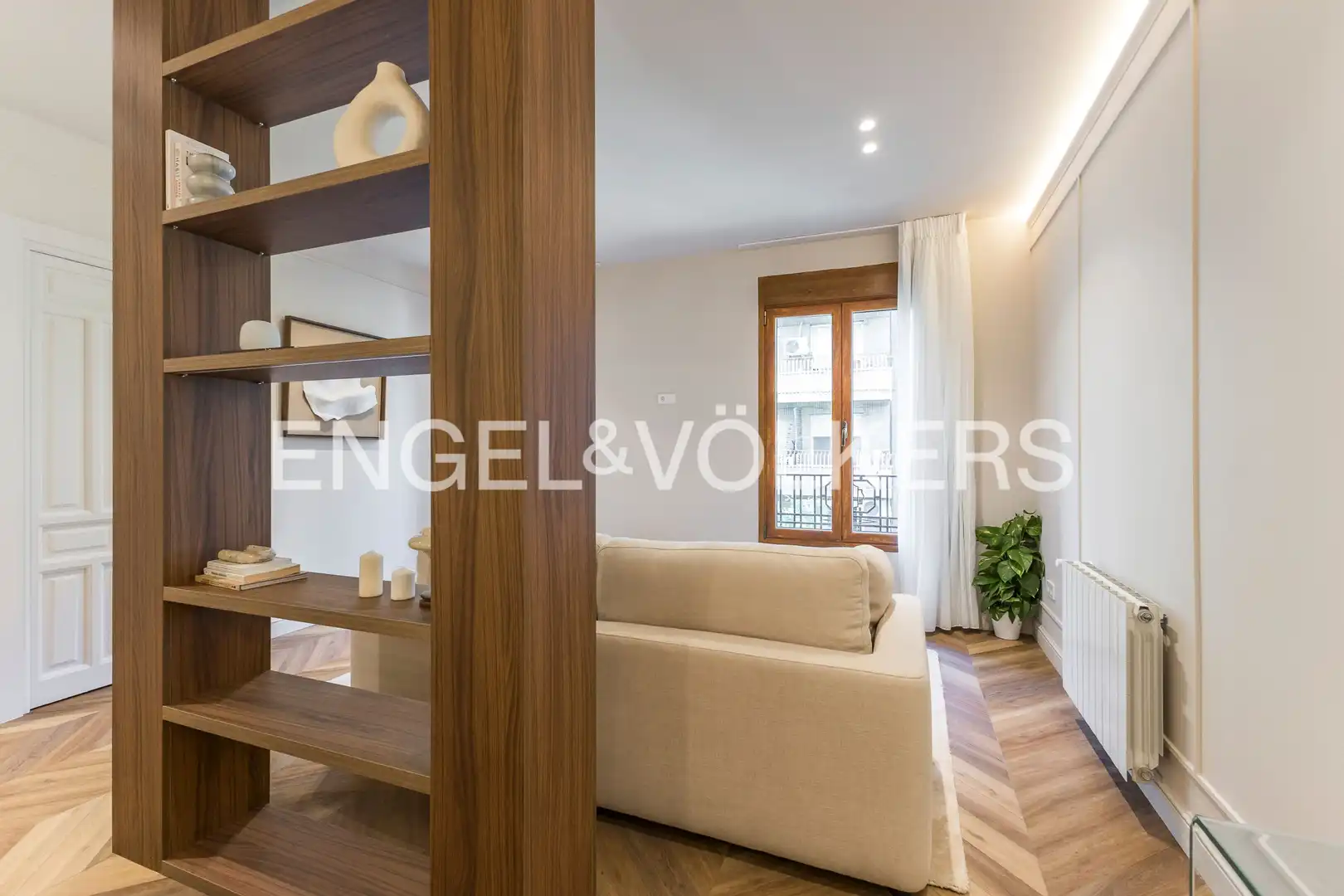 Wohnzimmer von Wohnung zum Verkauf in Madrid mit Klimaanlage, Heizung und Parkett